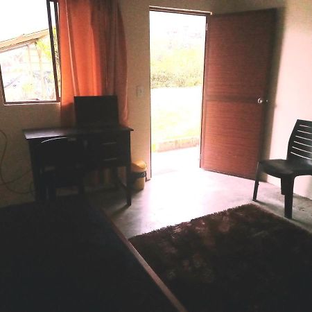 Montano Camping & Hostel Banos  Luaran gambar