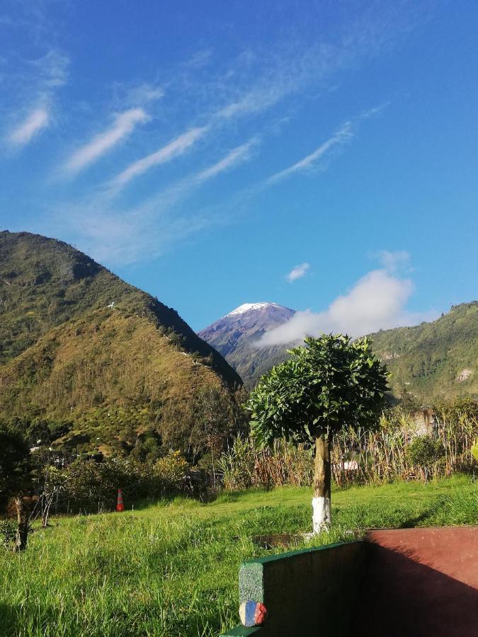 Montano Camping & Hostel Banos  Luaran gambar