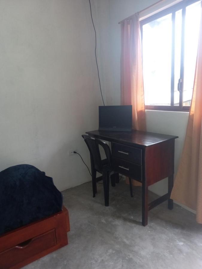 Montano Camping & Hostel Banos  Luaran gambar