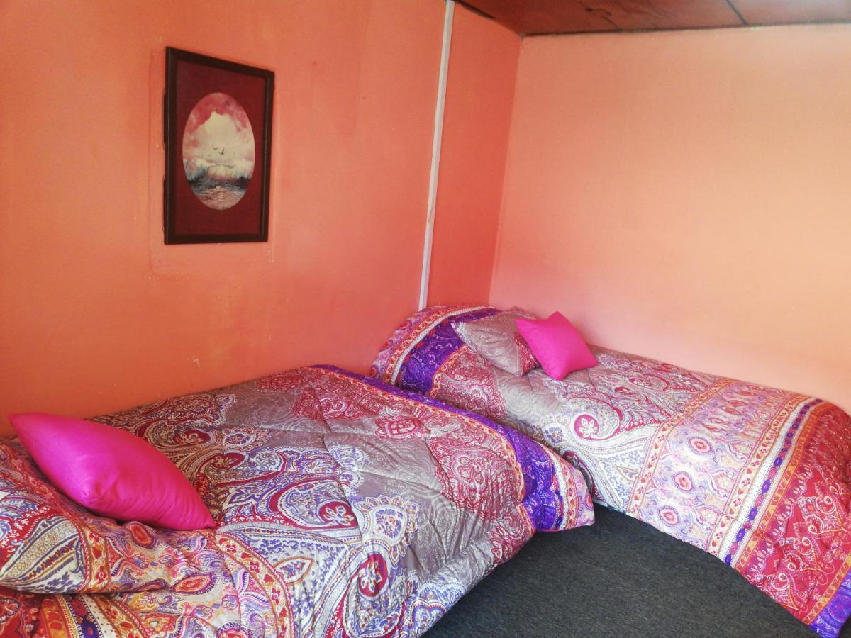 Montano Camping & Hostel Banos  Luaran gambar