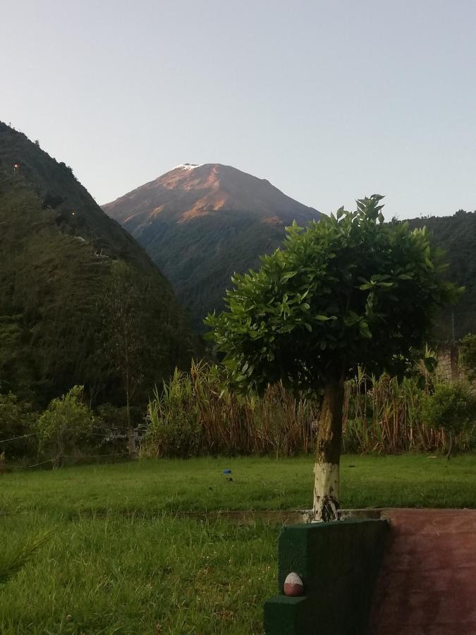 Montano Camping & Hostel Banos  Luaran gambar